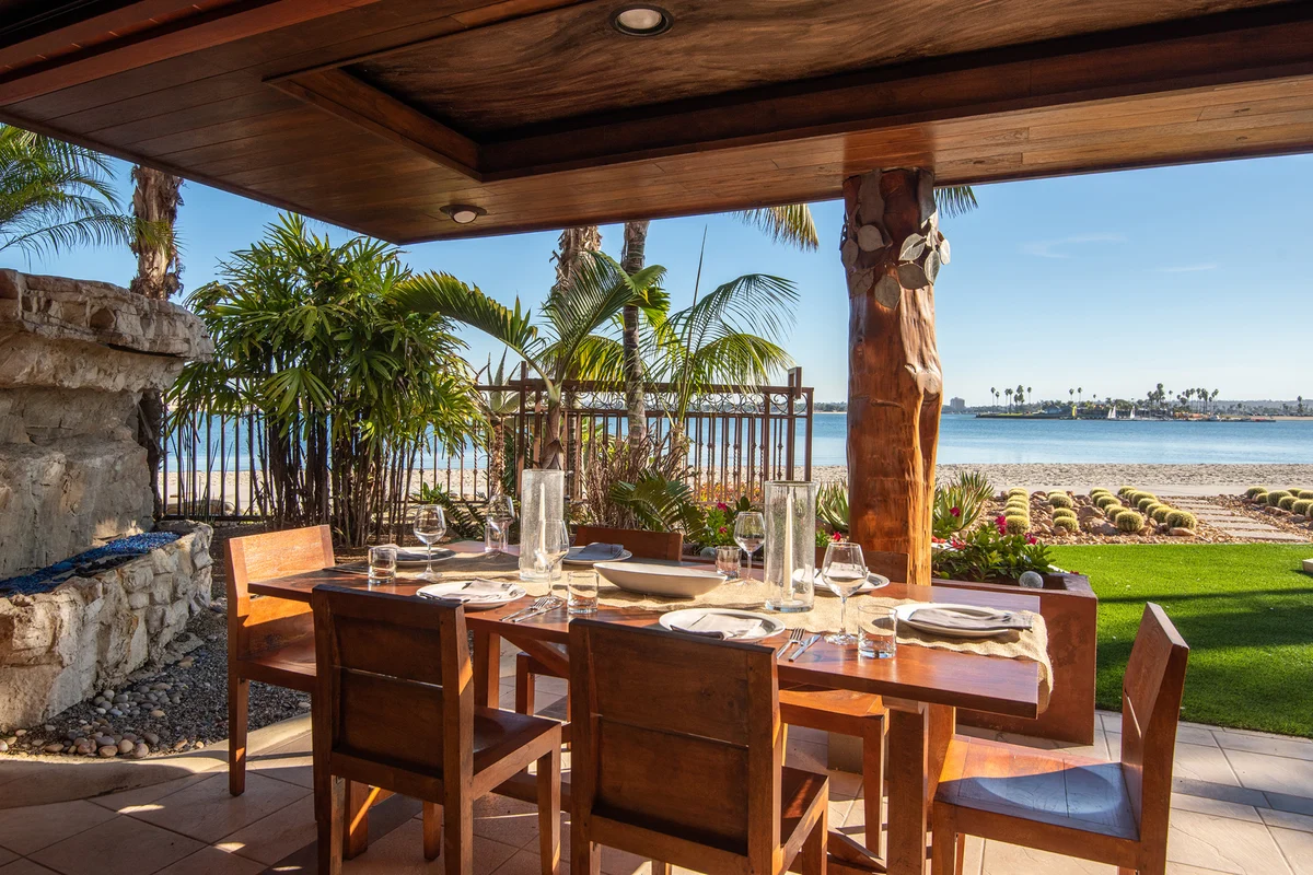 Wander Pacific Beach Dunes