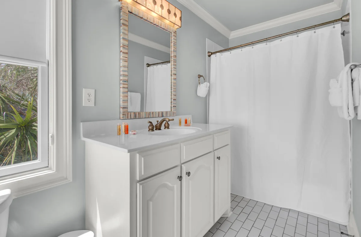 Wander Sullivans Island Shores