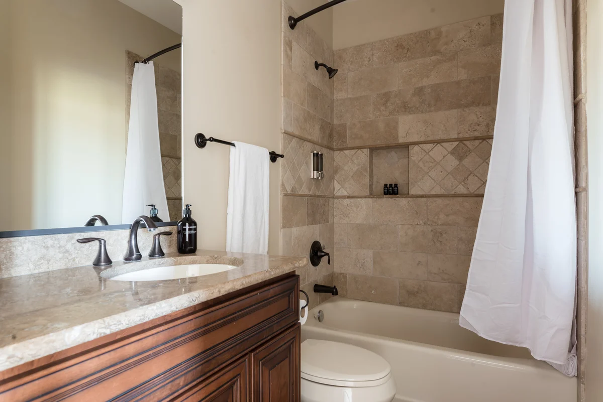 Wander Cave Creek Ridge