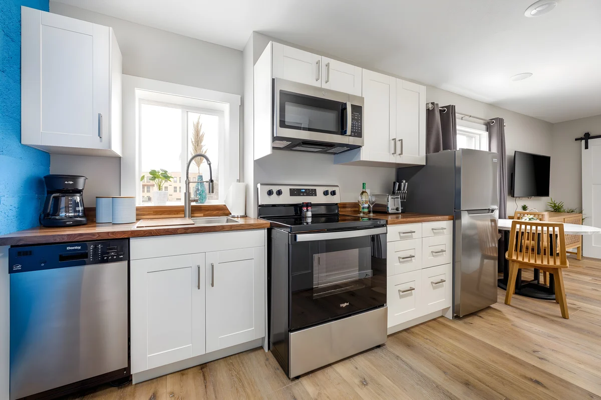 Apartment in Traverse City property photo 4