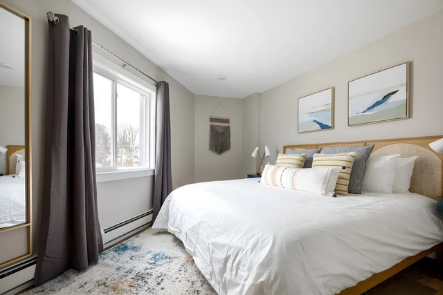 Bedroom 1 image 1