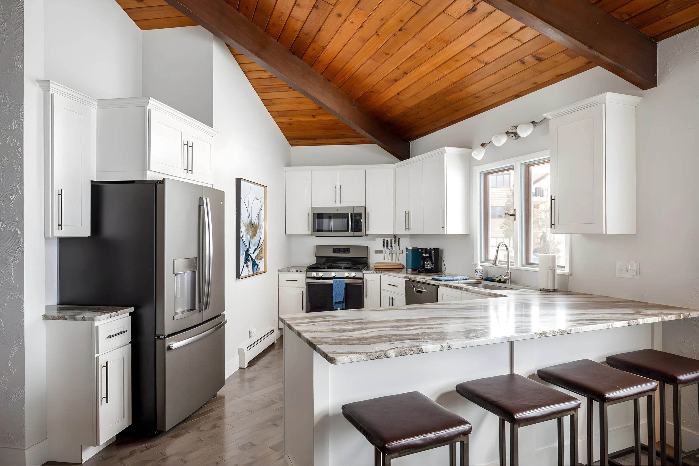 Home in Traverse City property photo 3