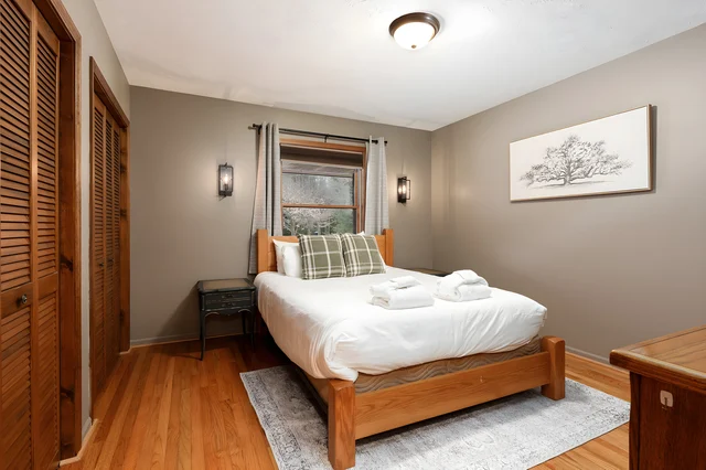 Bedroom 3 image 1