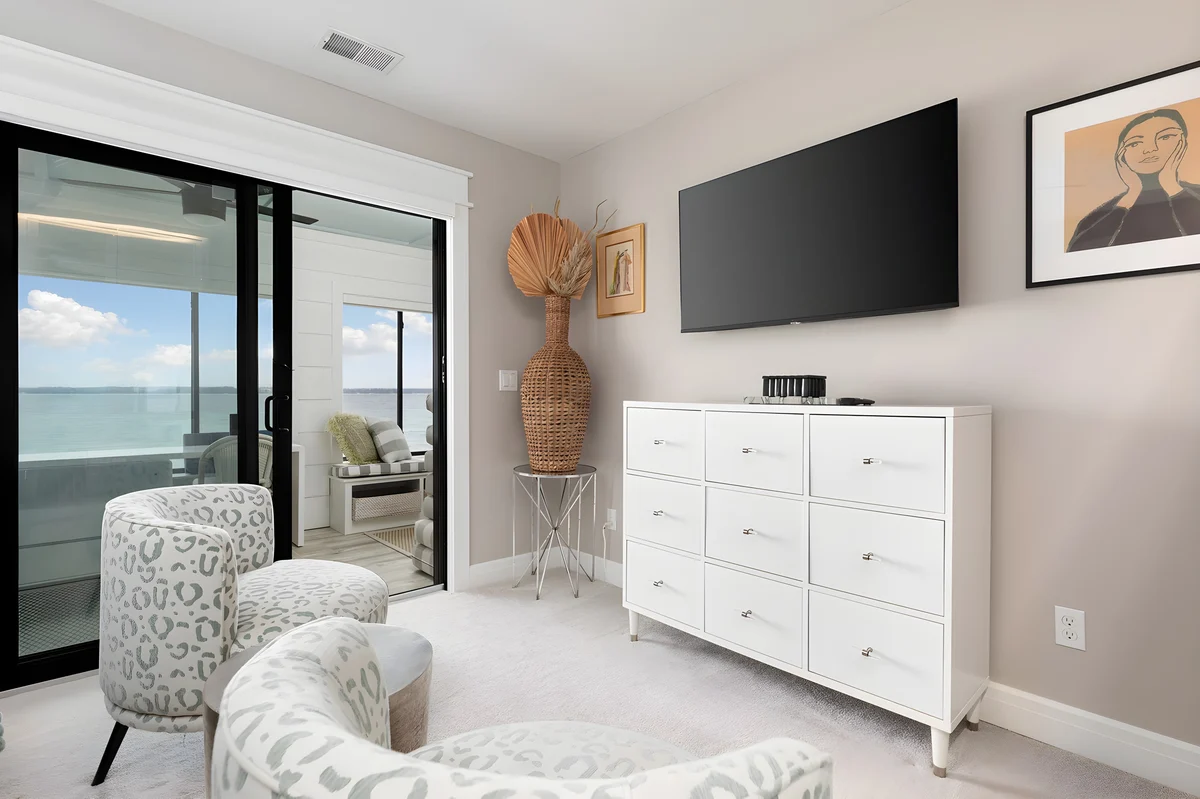 Bedroom 3 image 1