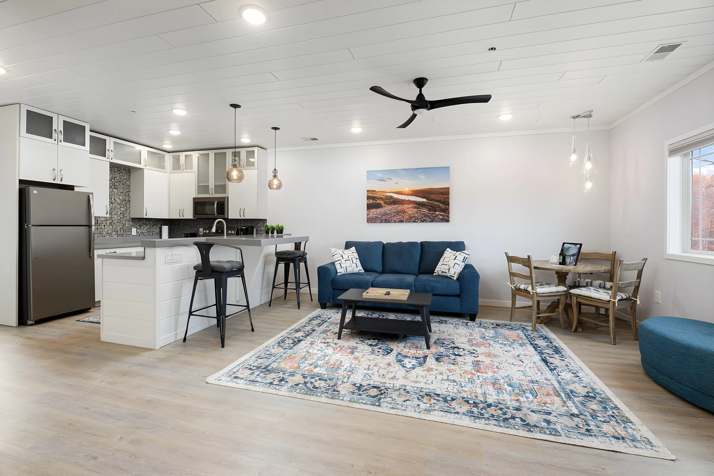 Apartment in Traverse City property photo 1