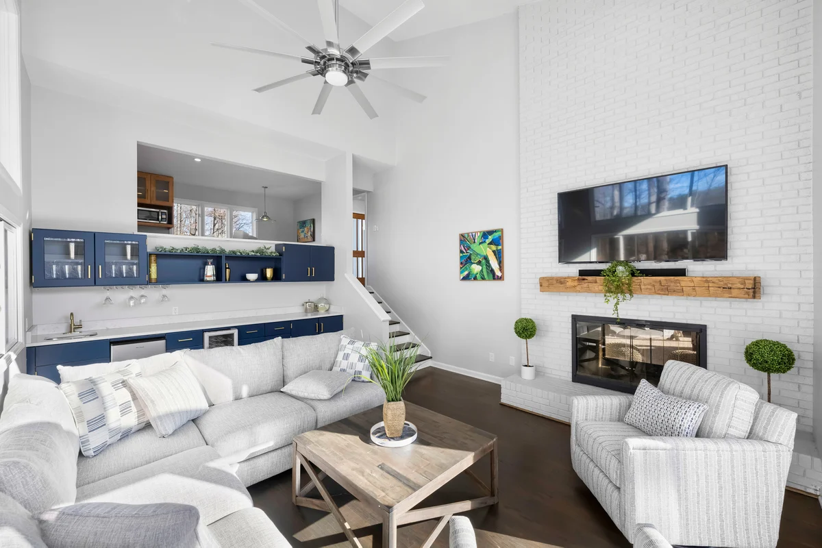 Wander Mooresville Harbor