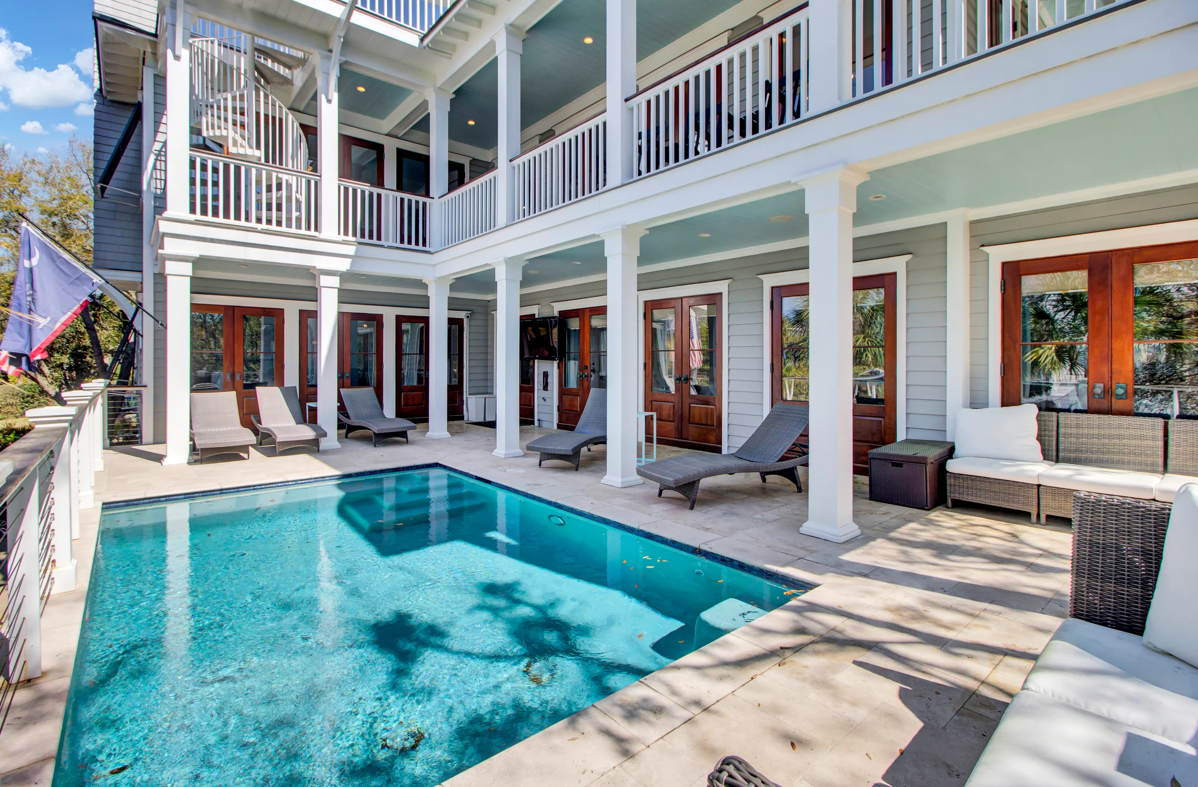 Wander Palms Shores #2