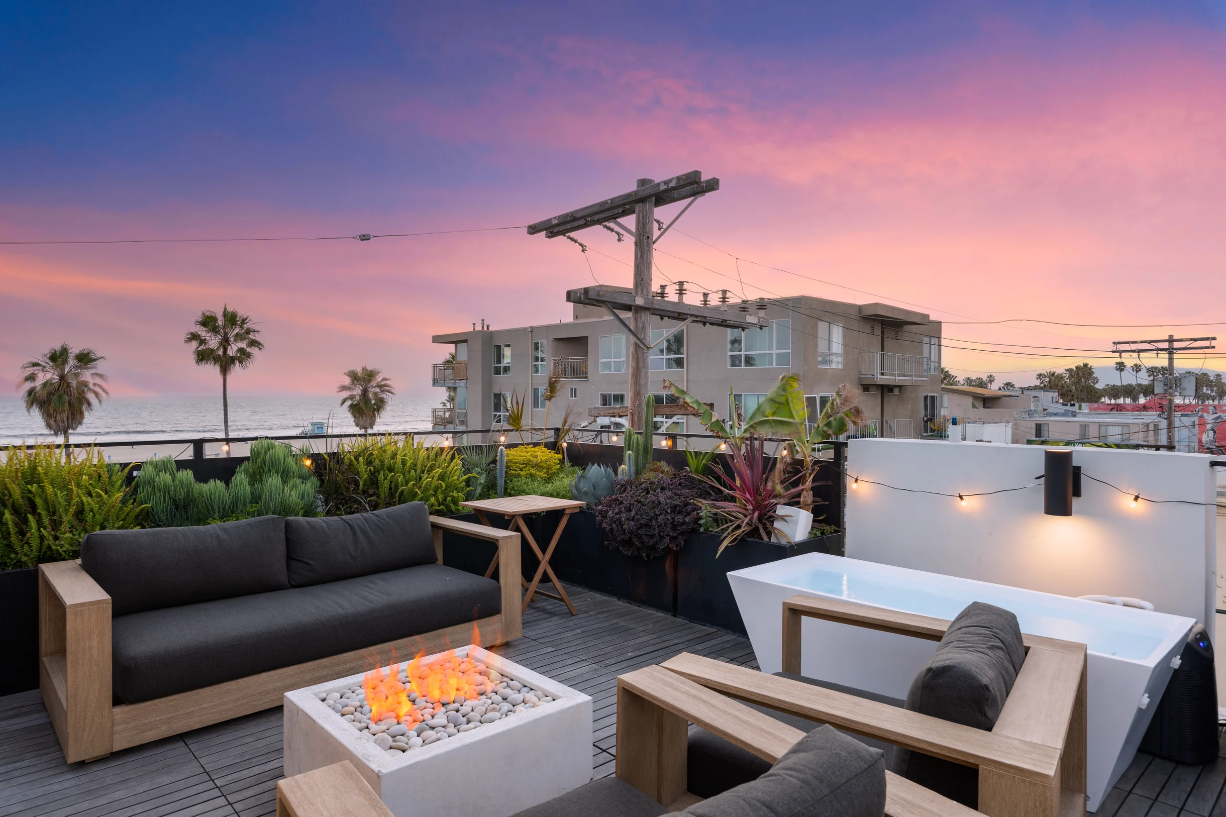 Wander Venice Shores #2