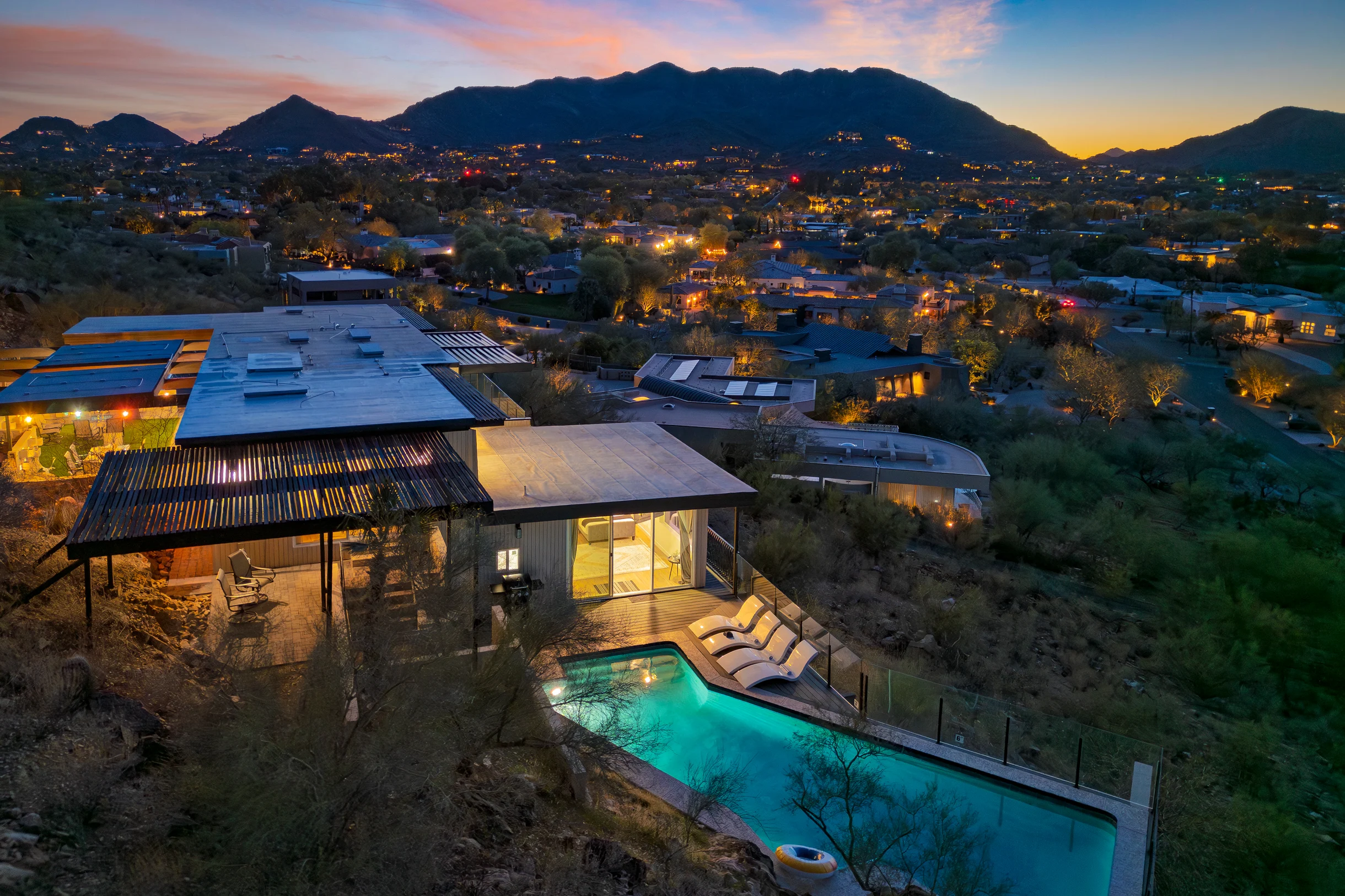 Wander Paradise Valley Palms #2