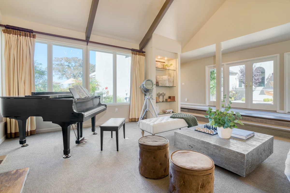 Wander Sonoma Mountain Retreat