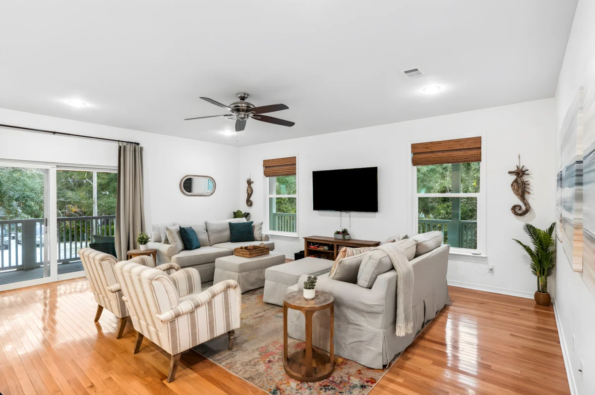 Wander Destin Emerald Shores