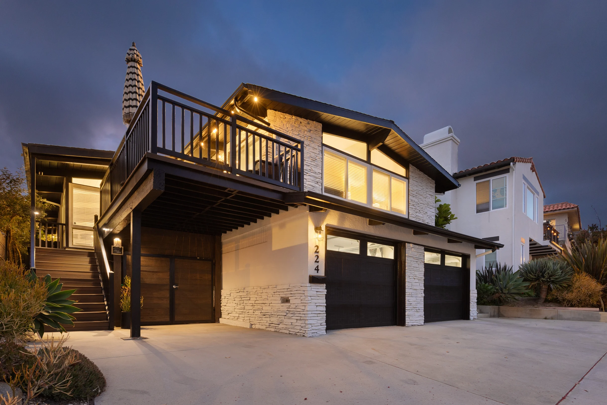 Wander San Clemente Cove