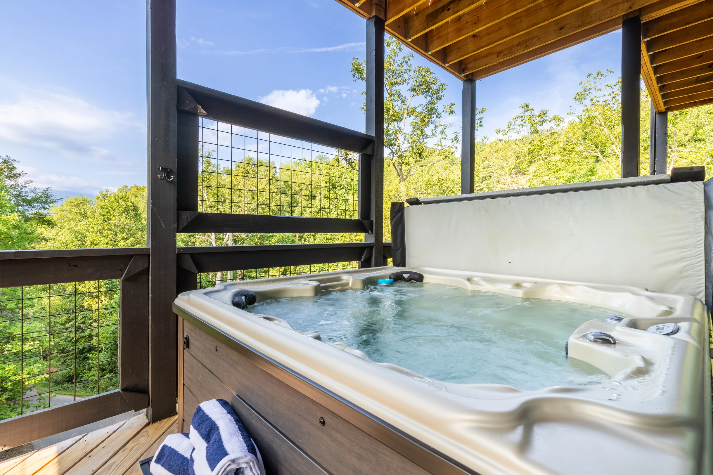 Wander Gatlinburg Summit Glow #2