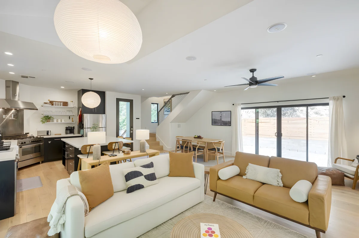 Wander Healdsburg Creek Retreat