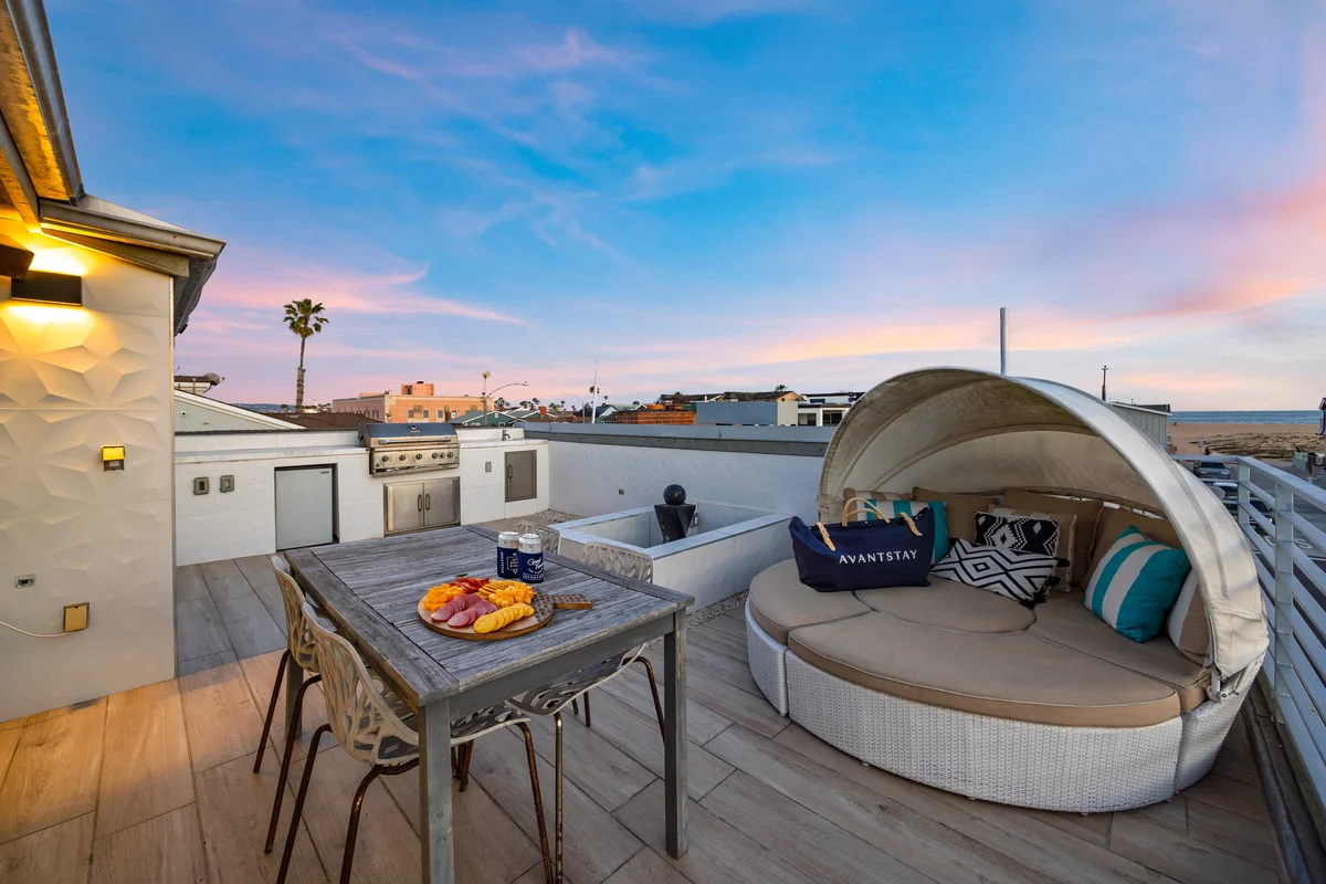 Wander Newport Tides