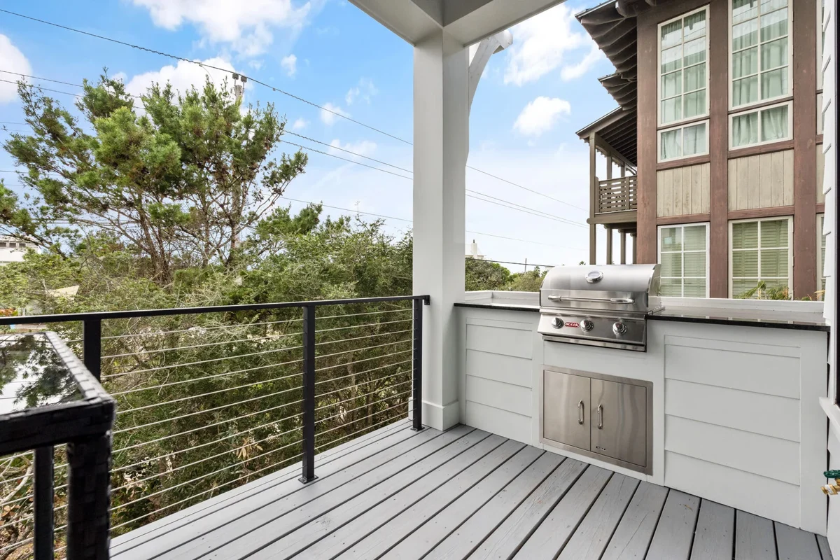 Wander Santa Rosa Emerald #33