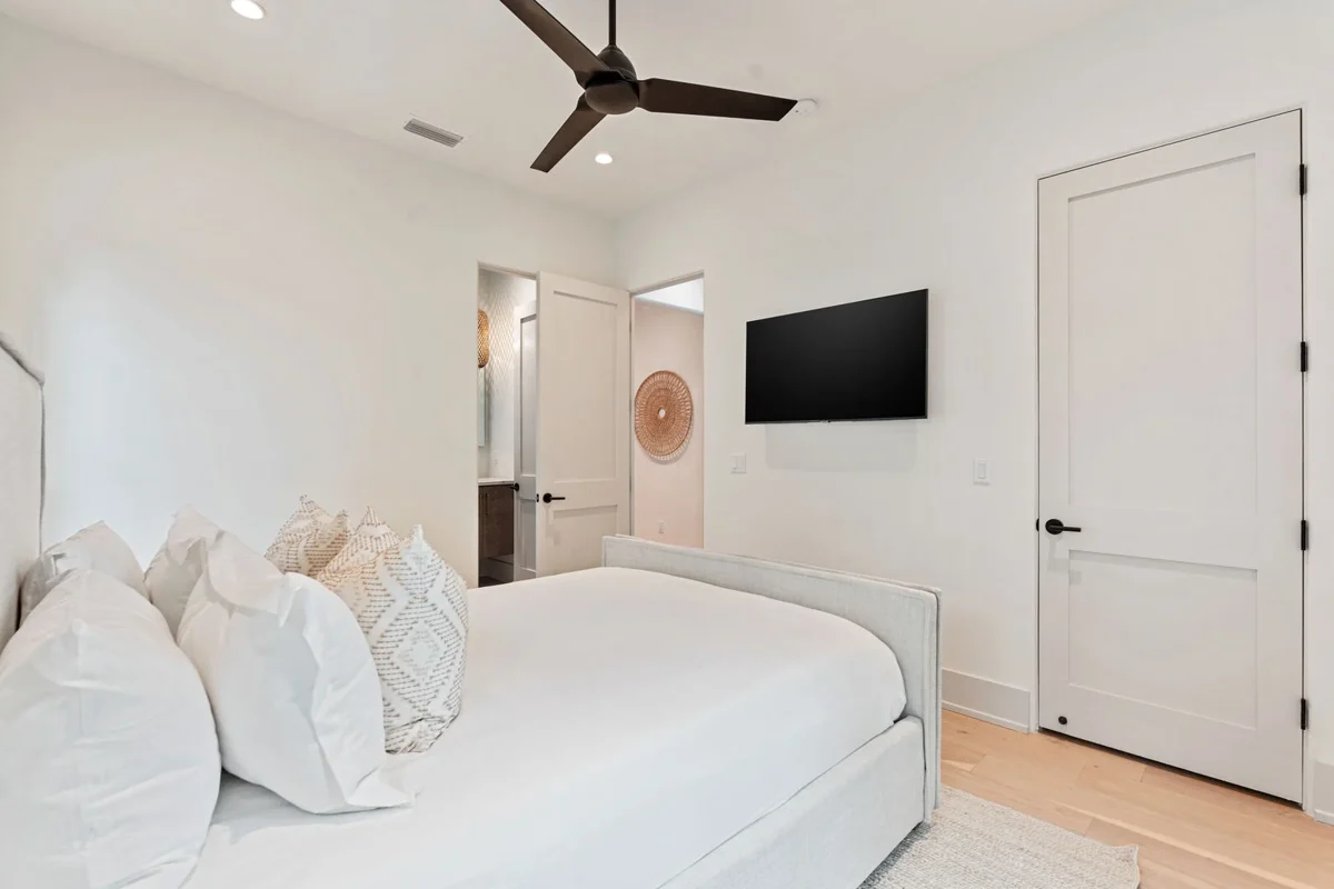 Wander Santa Rosa Emerald #25