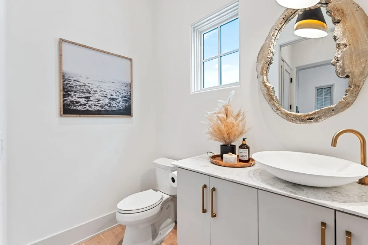 Wander Santa Rosa Emerald #16