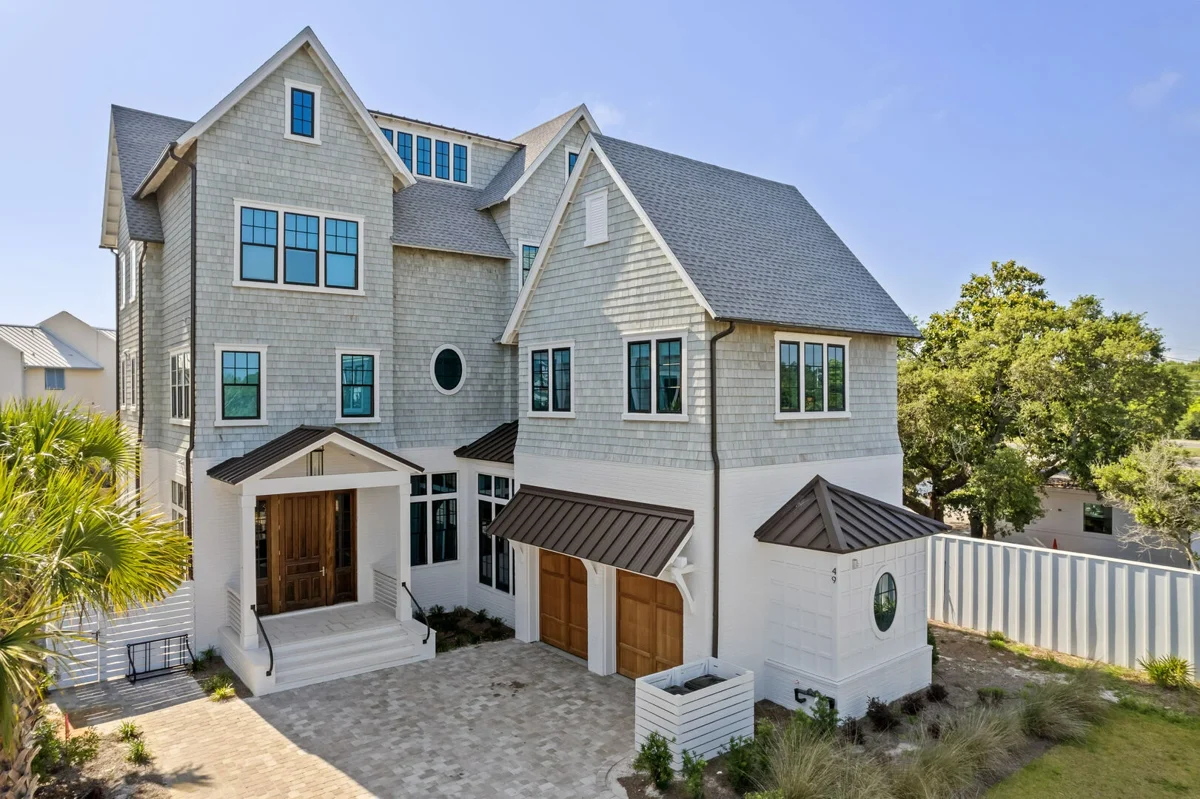 Wander Inlet Beach Escape