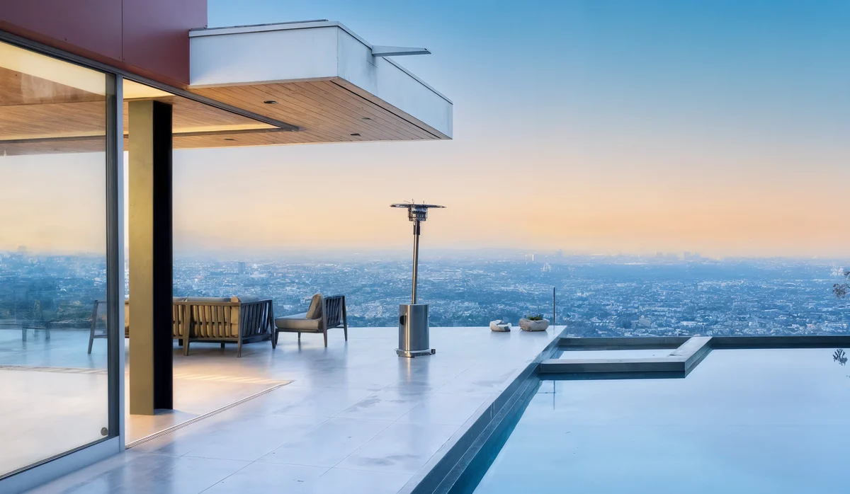 Wander Hollywood Hills Crest #2