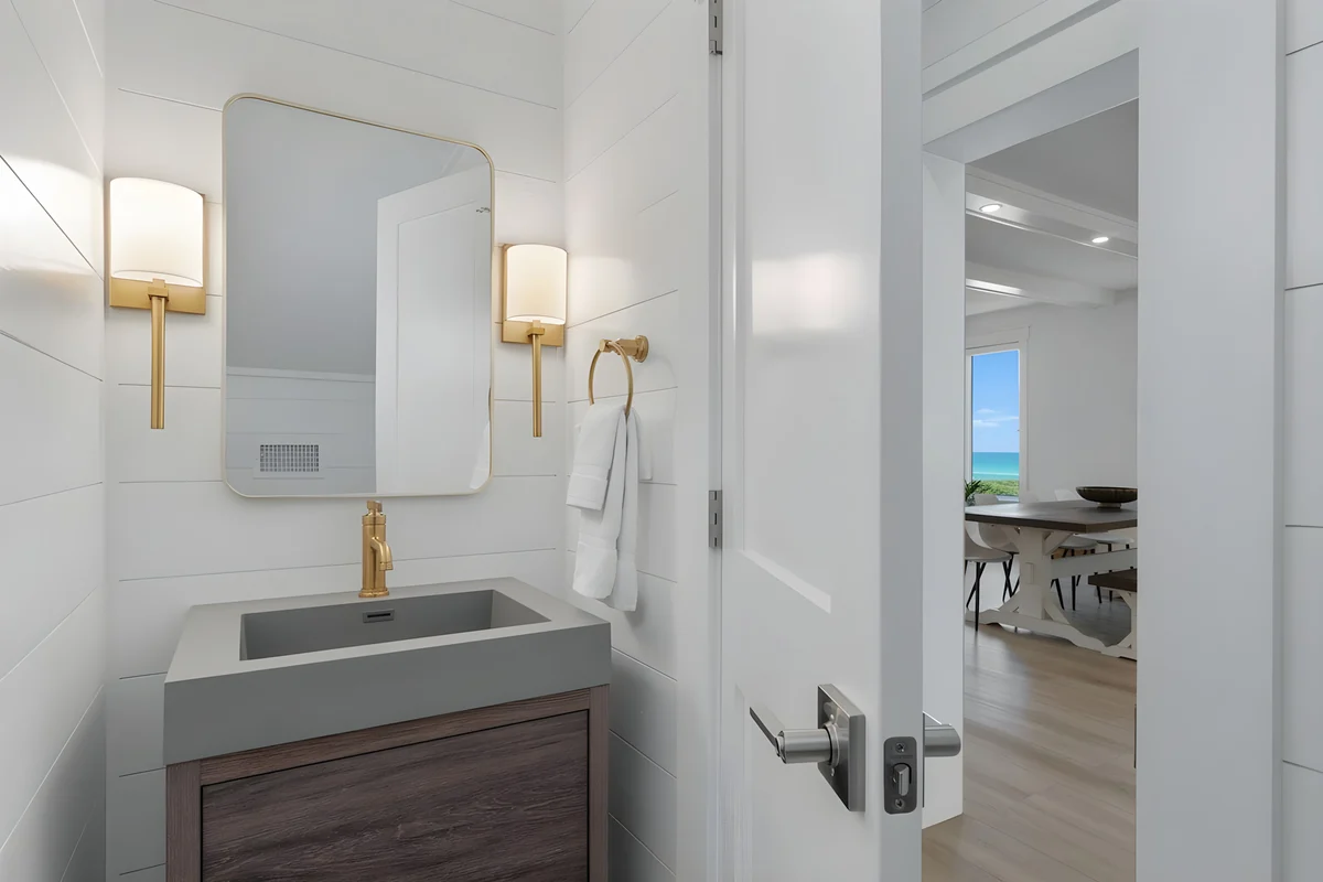 Wander Seagrove Escape