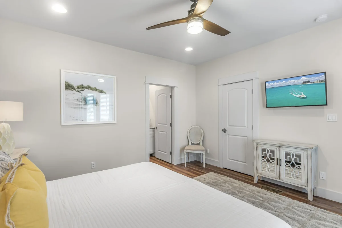 Wander Rosemary Shores #25