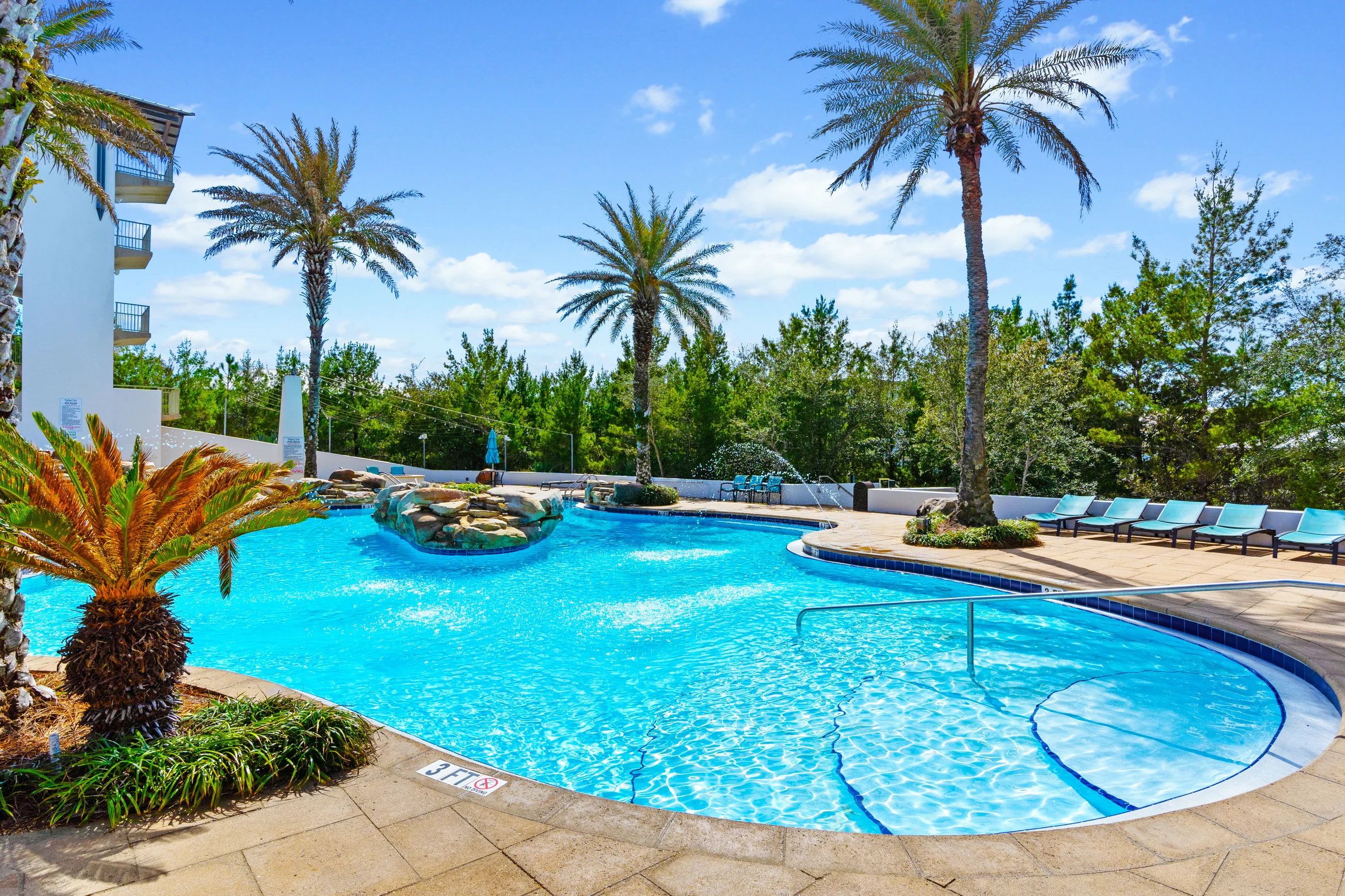 Wander Emerald Beach Dunes #31