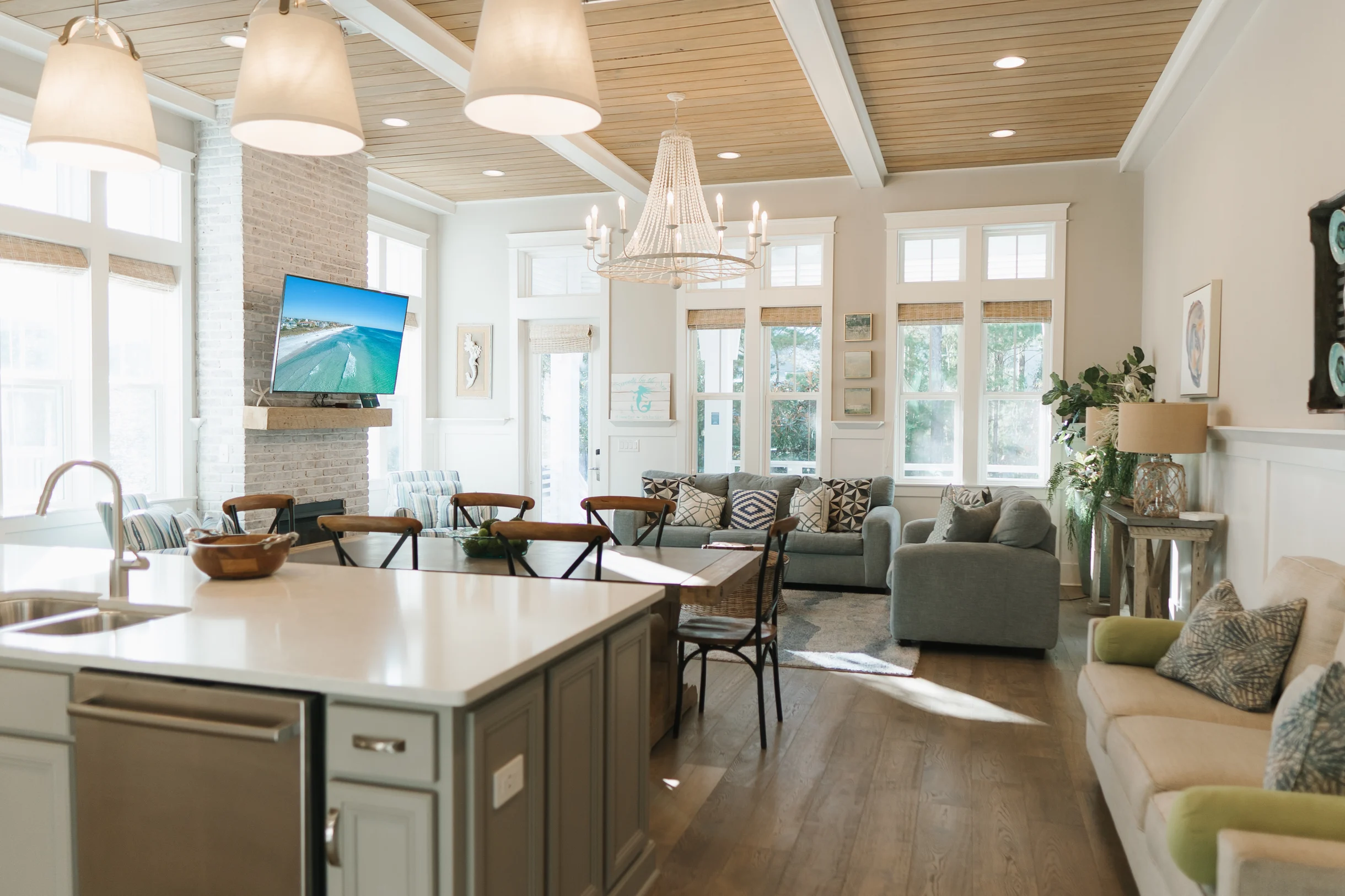 Wander Emerald Beach Dunes #36