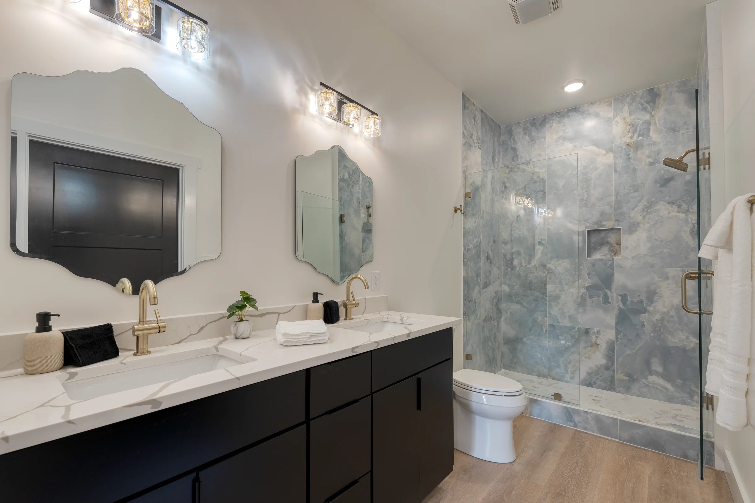 Wander Sevierville Cove #9