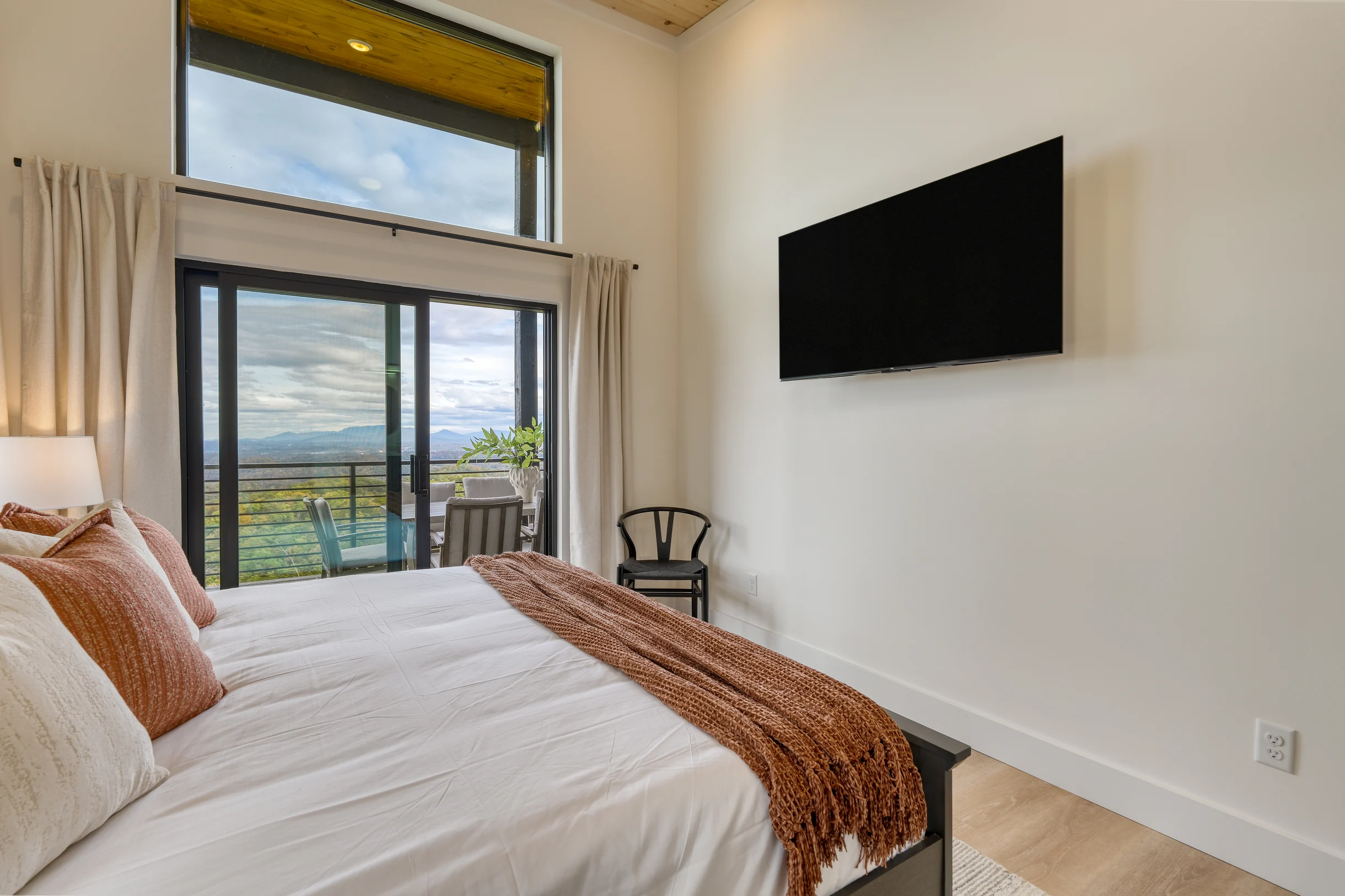 Wander Sevierville Cove #26