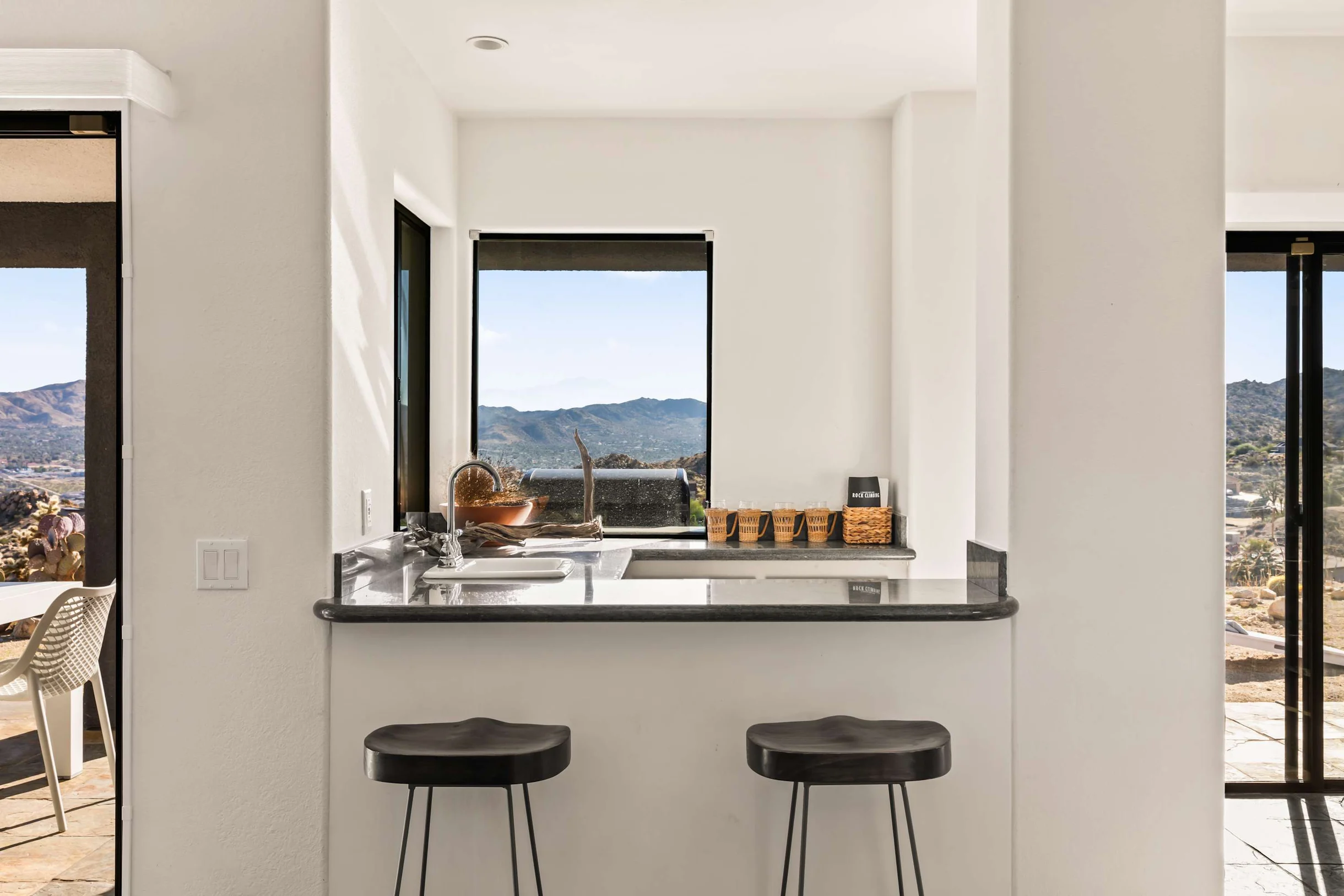 Wander Yucca Valley Horizon #33