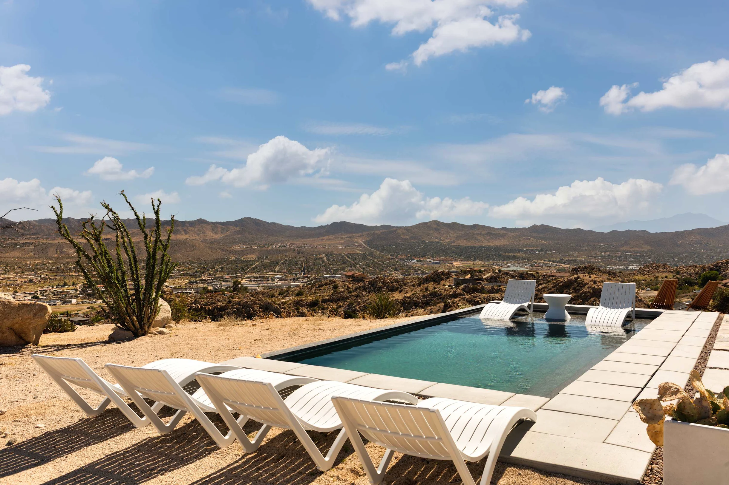 Wander Yucca Valley Horizon #53