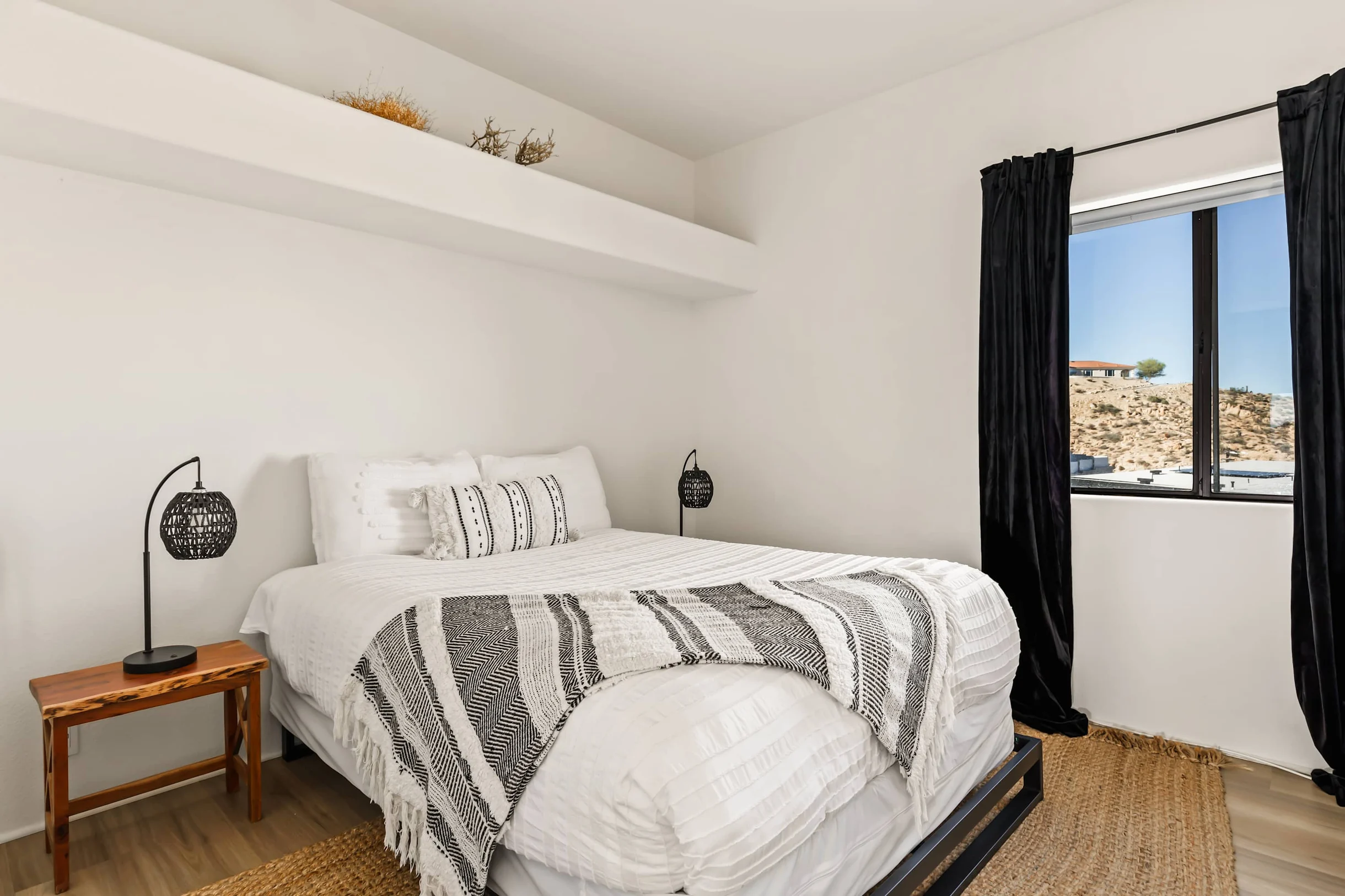 Wander Yucca Valley Horizon #28