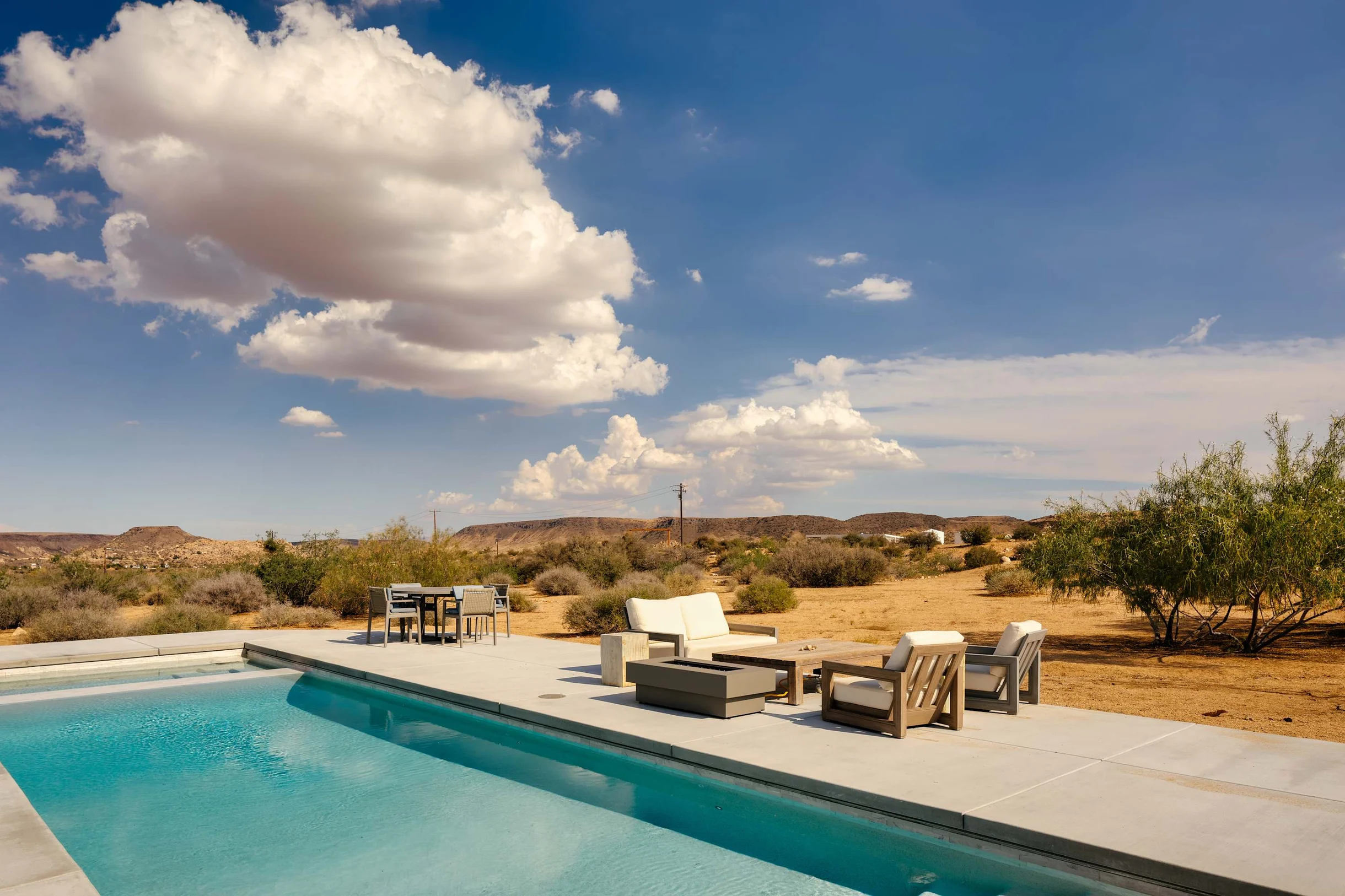 Wander Pioneertown Saloon #14