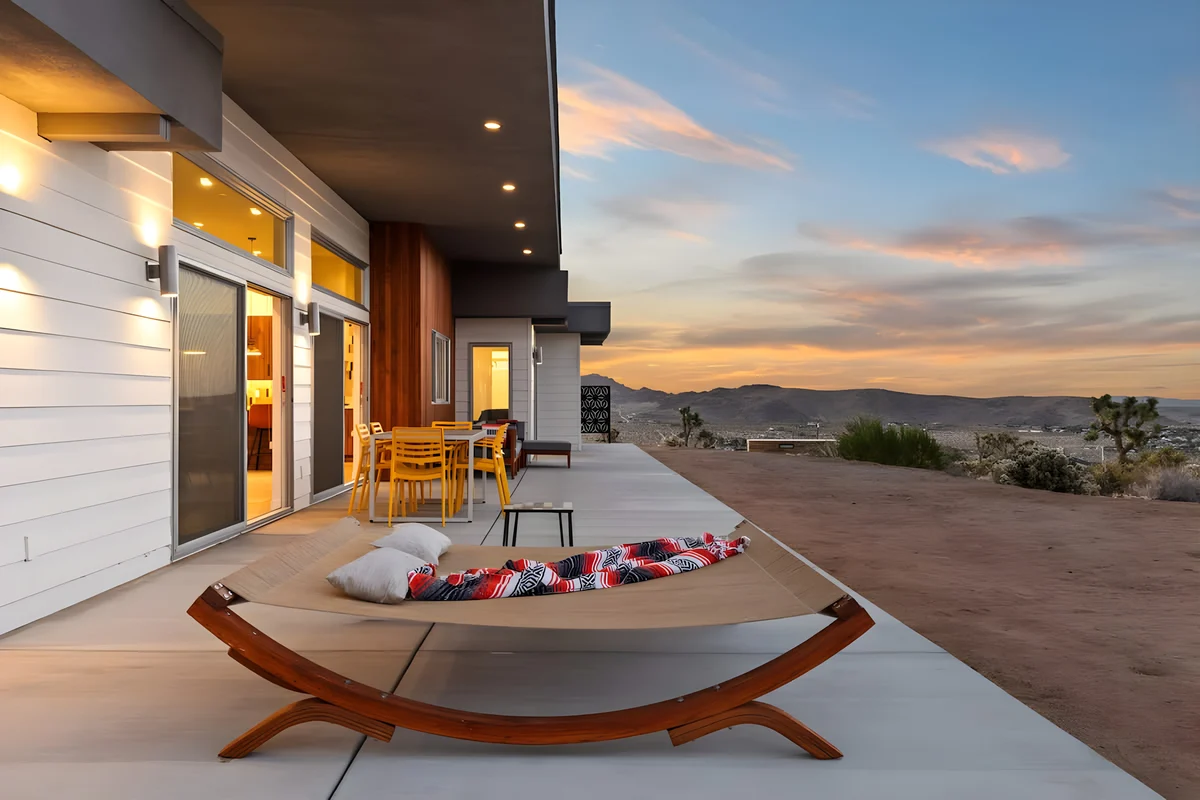 Home in Joshua Tree property photo 2