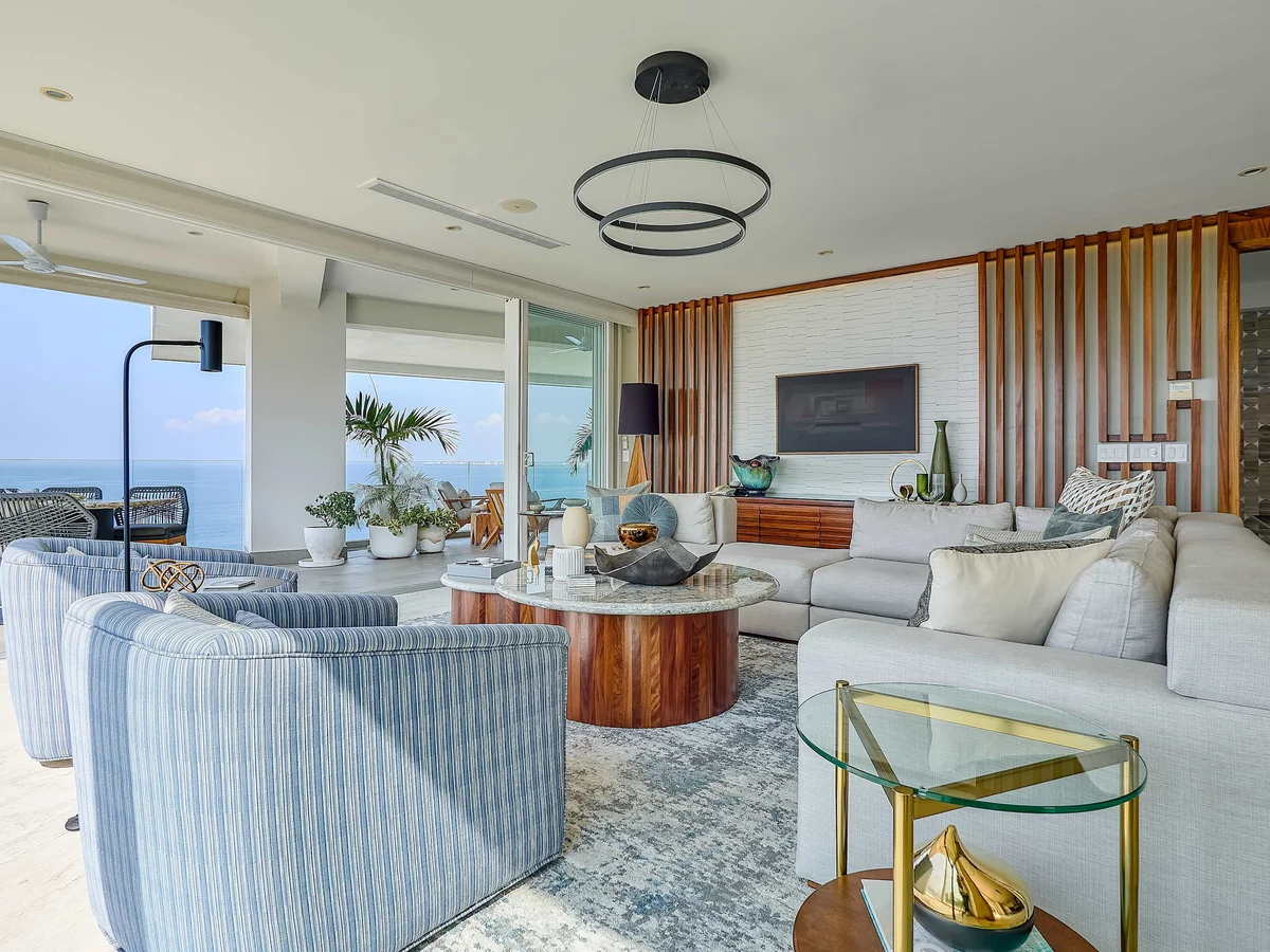 Wander Puerto Vallarta Golden