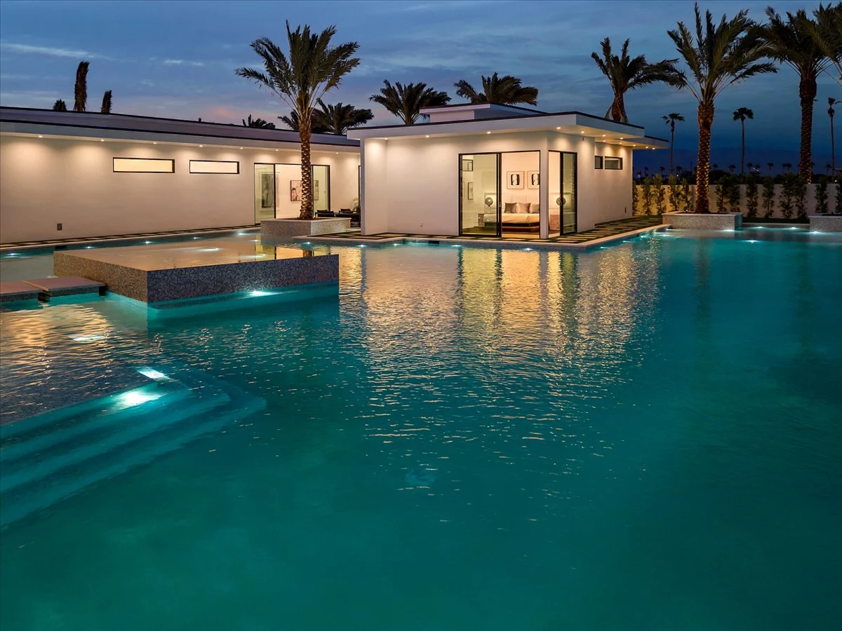 Wander Indio Palms Oasis #2