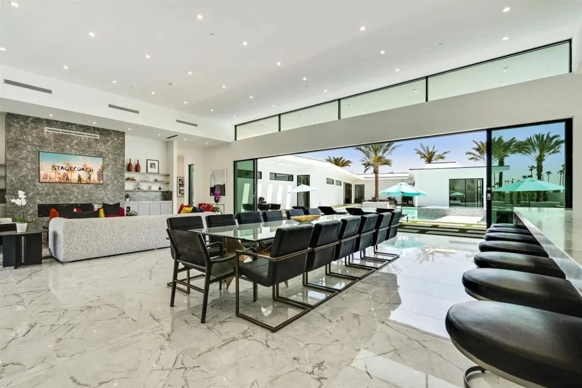 Wander Indio Palms Oasis #8