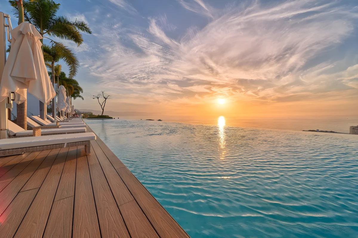 Wander Puerto Vallarta Breeze