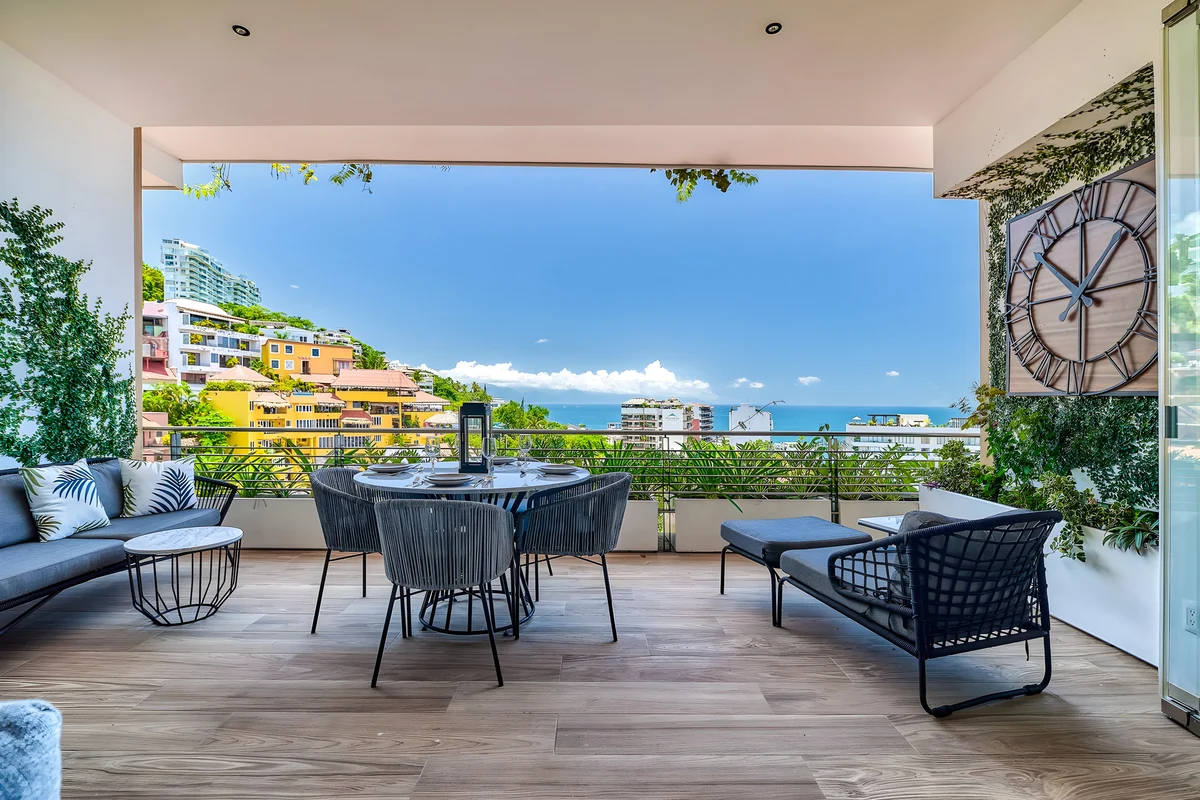 Wander Puerto Vallarta Breeze