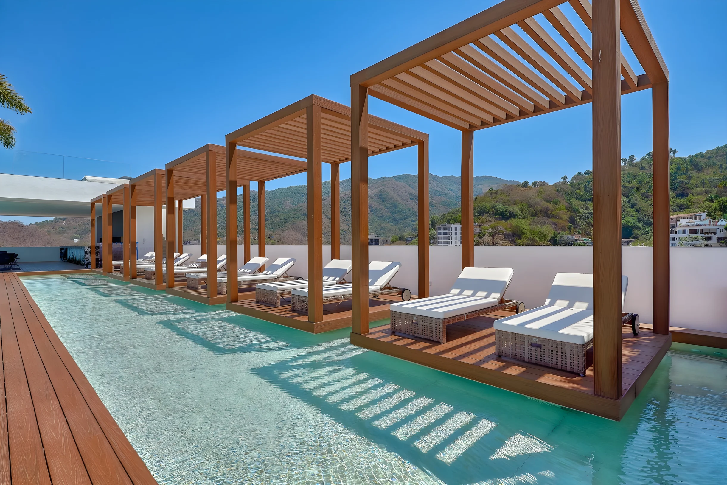 Wander Puerto Vallarta Breeze #38