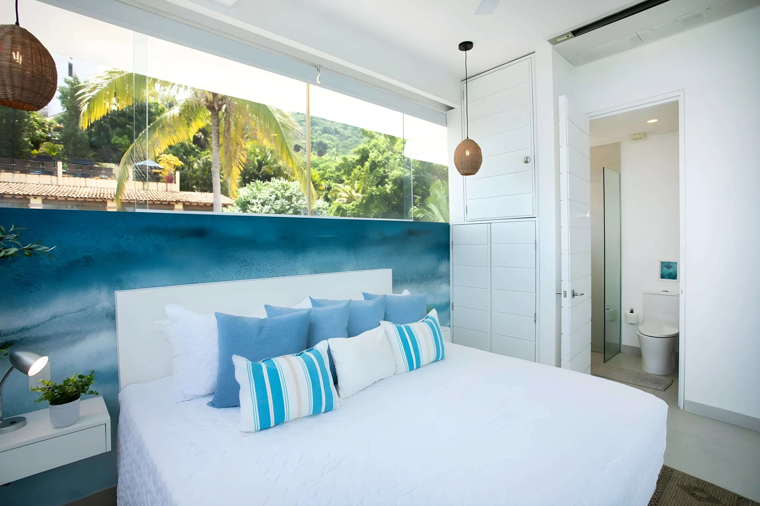 Wander Puerto Vallarta Crest #38