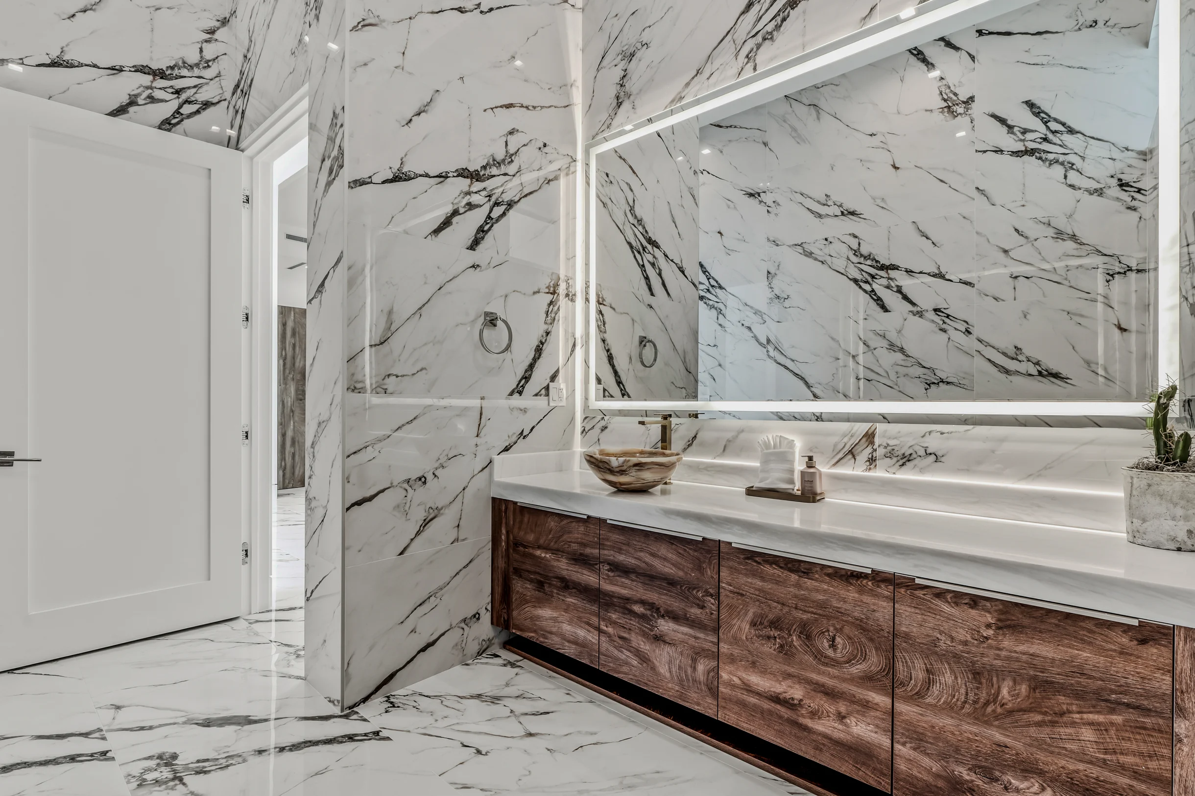 Wander Indio Canyons #10