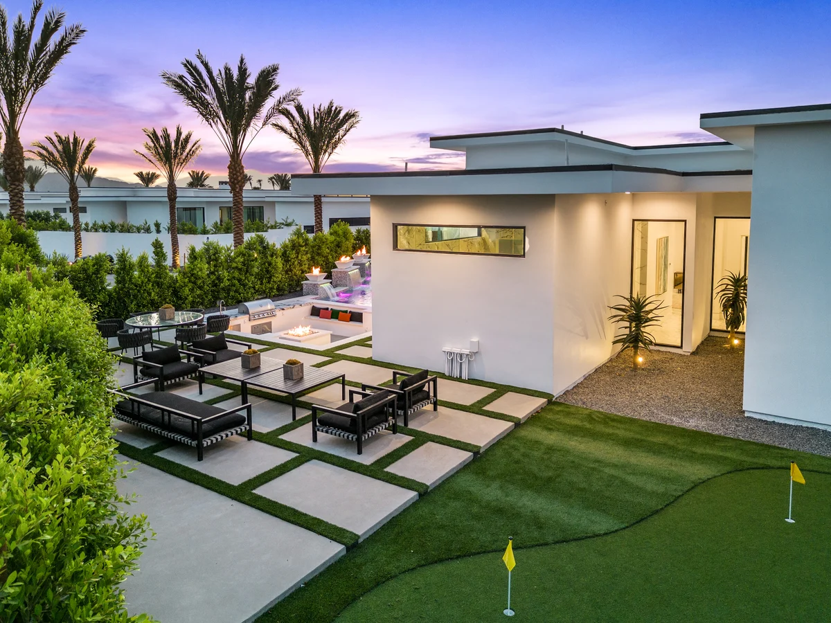 Wander Indio Golf Haven