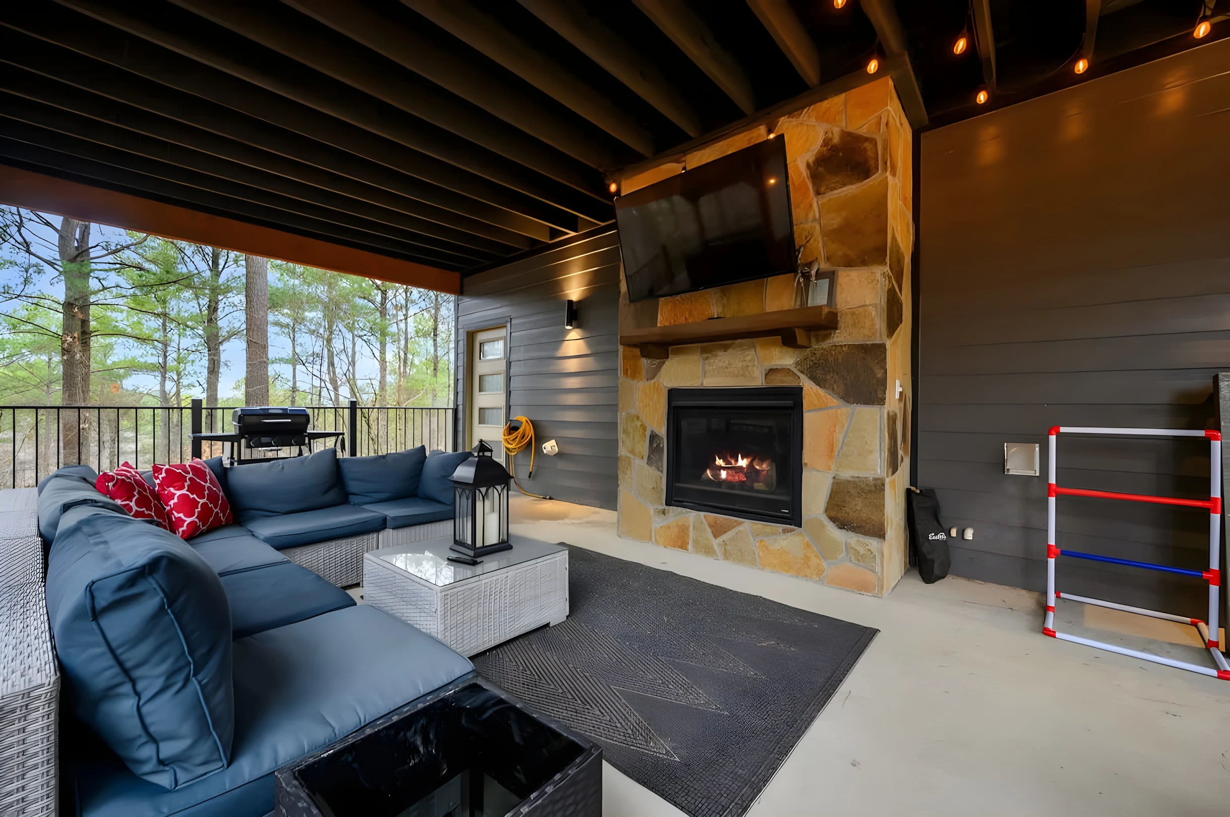 Wander Broken Bow Woodland #58