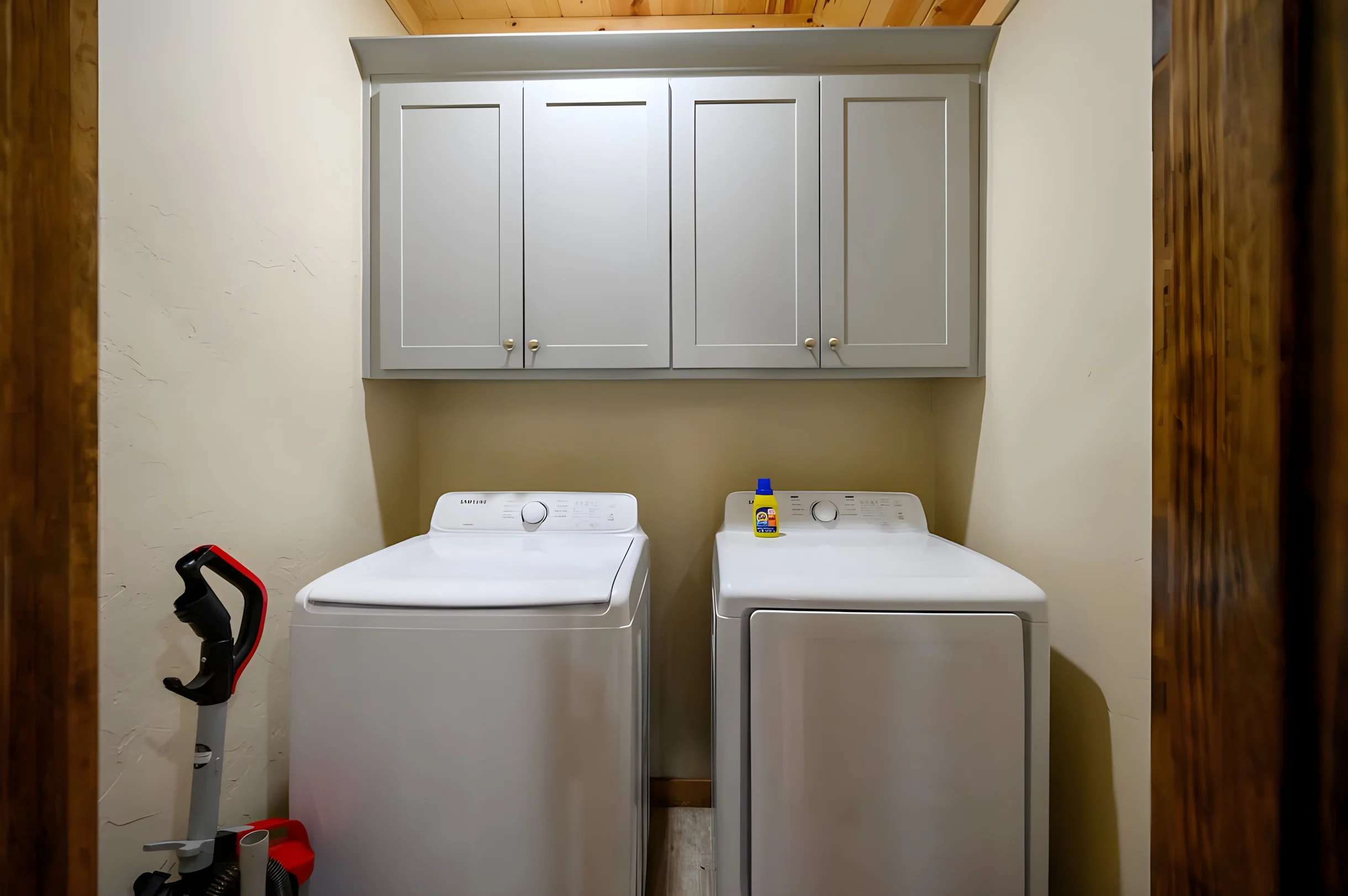 Wander Broken Bow Woodland #18