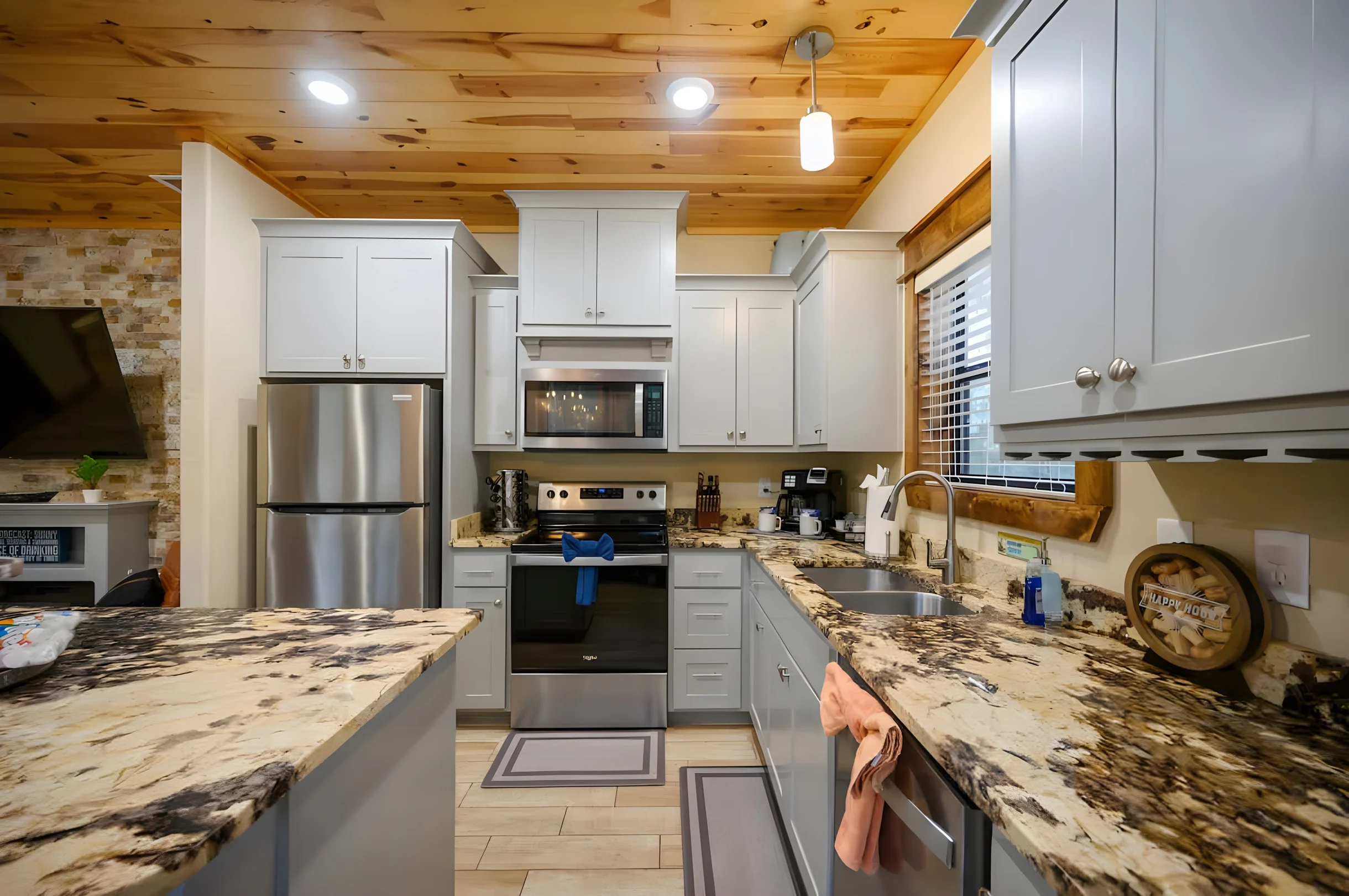 Wander Broken Bow Woodland #20