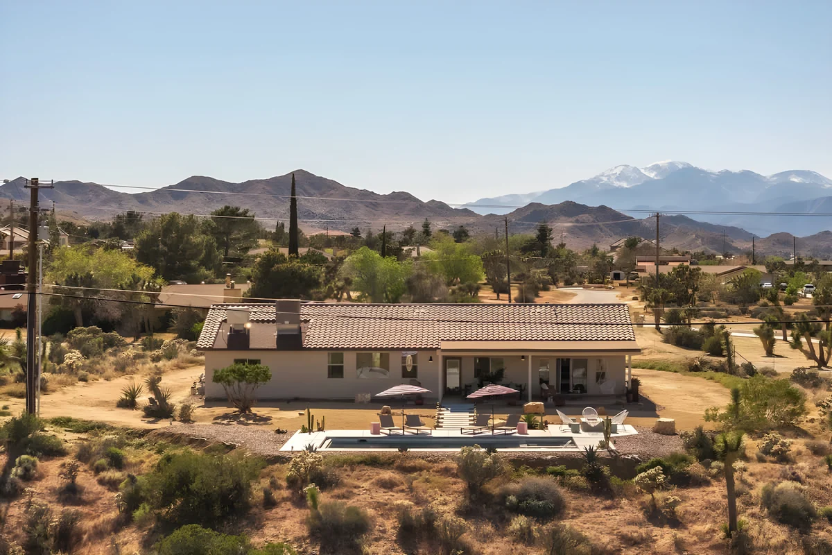 Wander Yucca Valley Summit