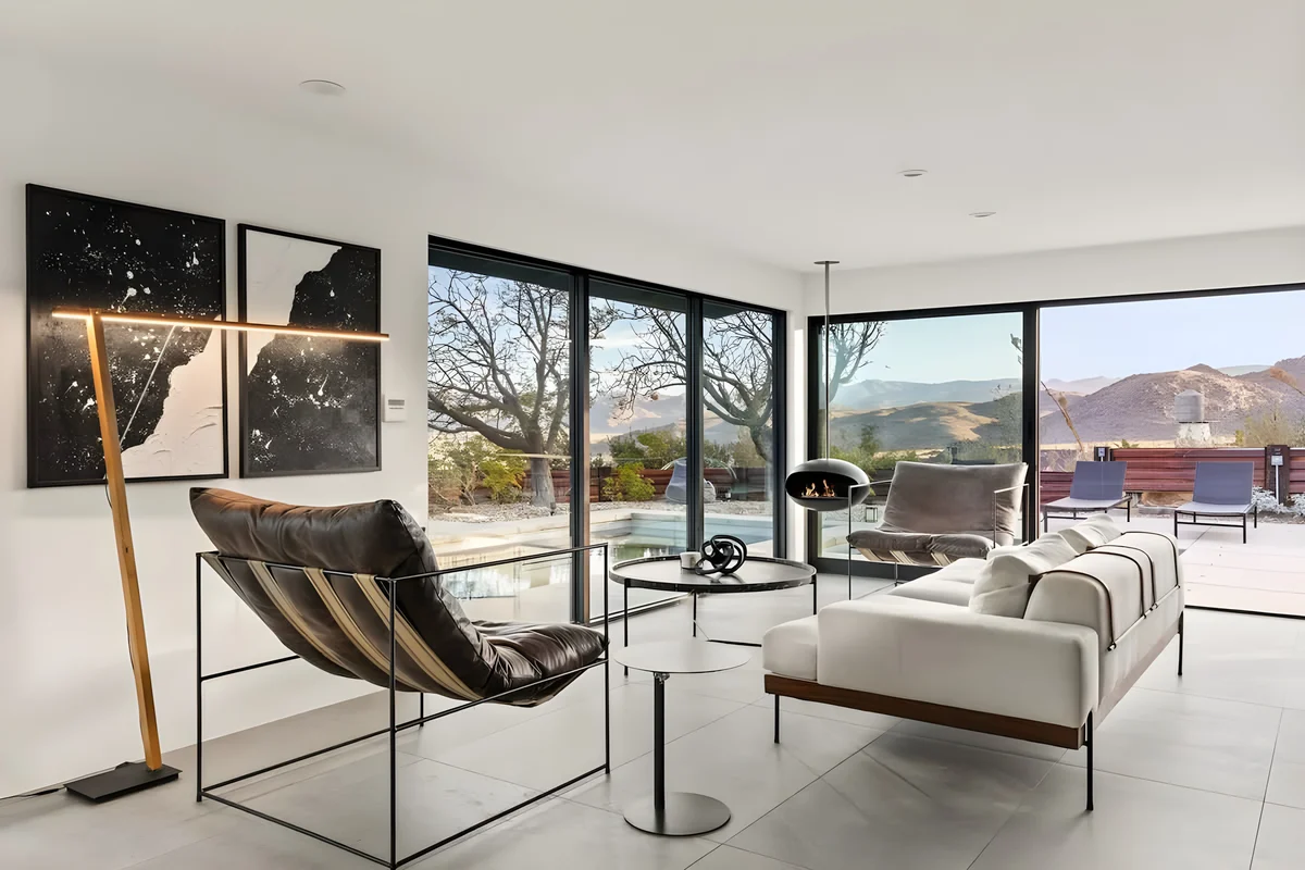 Home in Joshua Tree property photo 3
