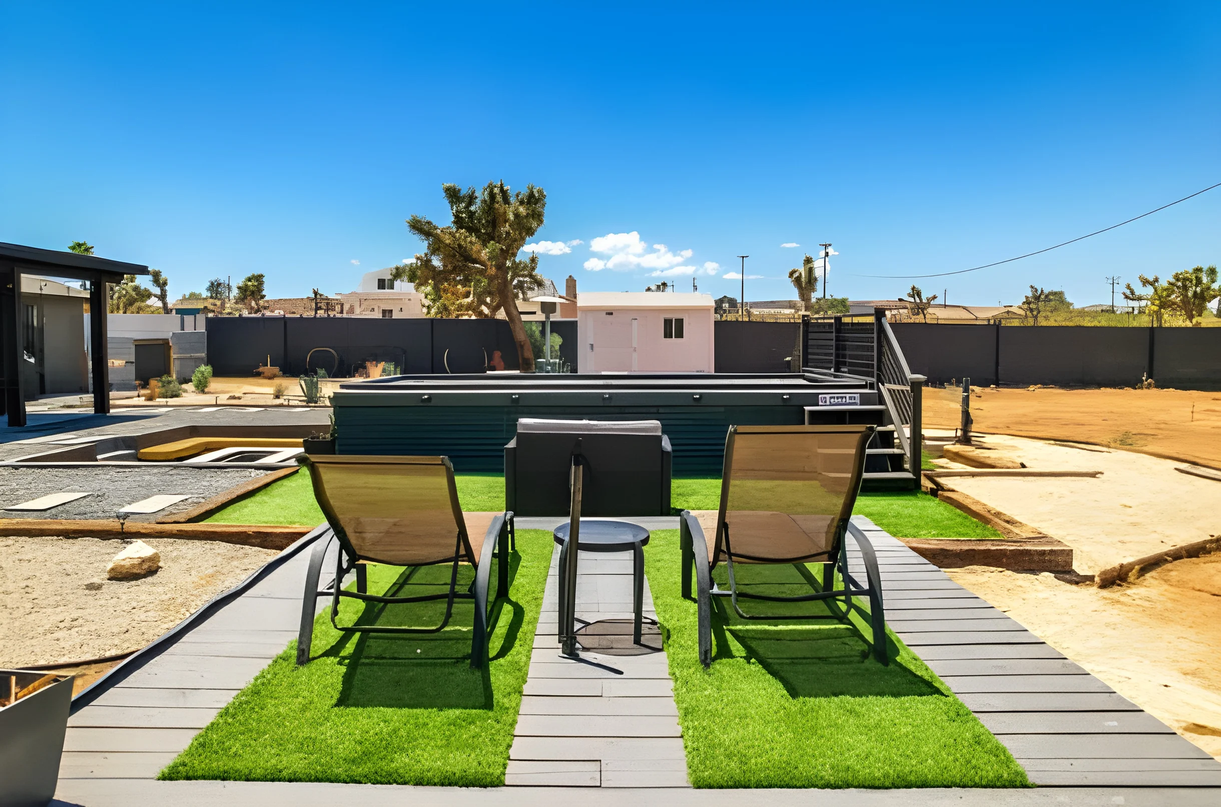 Wander Yucca Valley Ember #27